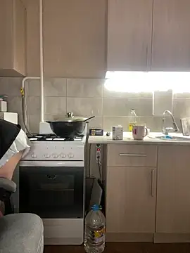 Snapshot of NastyushaaLove chatting on 02-17-26, 08:17 NastyushaaLove online show from 02-17-26, 08:17