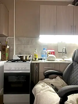 Snapshot of NastyushaaLove chatting on 11-25-25, 08:42 NastyushaaLove online show from 11-25-25, 08:42