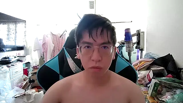 charlie xdd online show from 04-26-26, 07:49