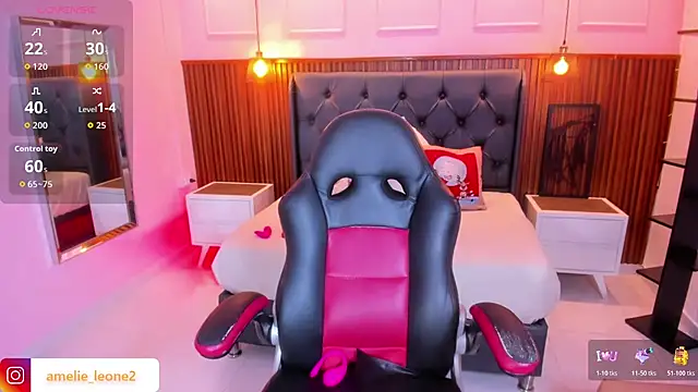 AMELIELEONE online show from 11-21-25, 12:59