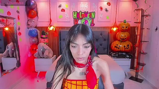 Snapshot of AMELIELEONE chatting on 10-22-25, 12:26 AMELIELEONE online show from 10-22-25, 12:26