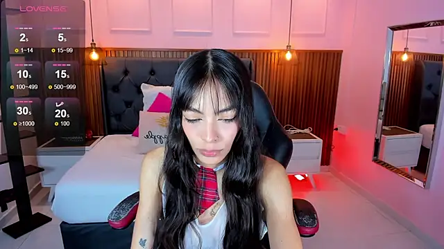 AMELIELEONE online show from 03-11-26, 12:21