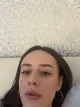 Lisaaan online show from 02-04-25, 12:11