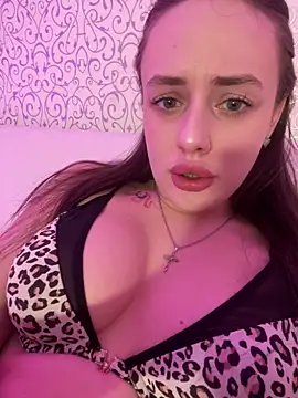 Snapshot of Lisaaan chatting on 02-01-26, 02:59 Lisaaan online show from 02-01-26, 02:59