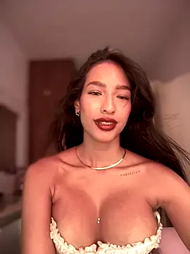 DulceLenns online show from 12-03-25, 06:18