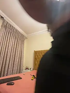 xXXSexyamazon online show from 04-11-26, 07:16