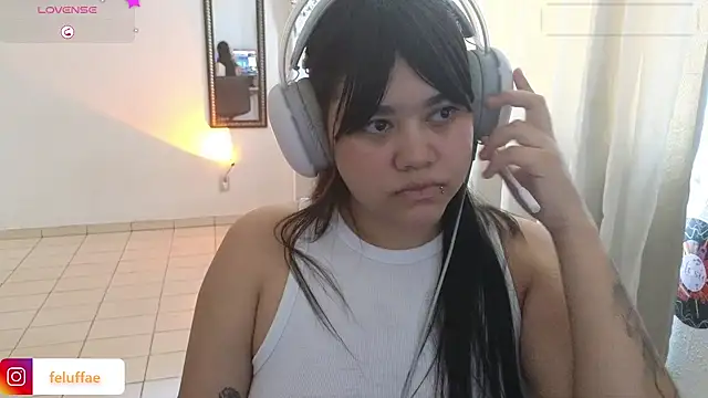 feluriana online show from 11-29-25, 03:45