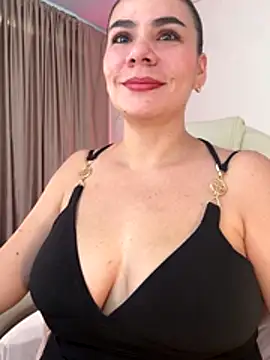 MeganDupont online show from 12-22-25, 01:00