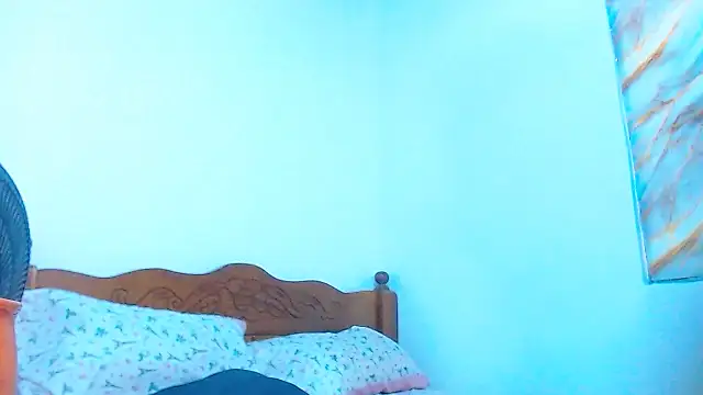 cositarrica xxx online show from 10-31-25, 02:13