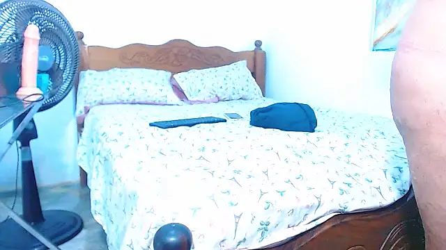 cositarrica xxx online show from 12-16-25, 01:26