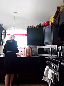 ScarletCallings420 online show from 11-08-25, 07:28