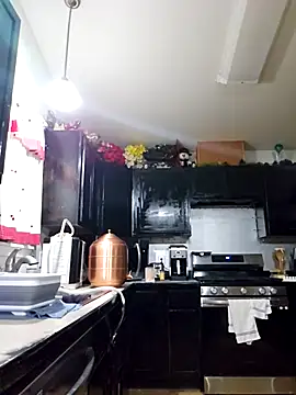 ScarletCallings420 online show from 11-07-25, 04:00