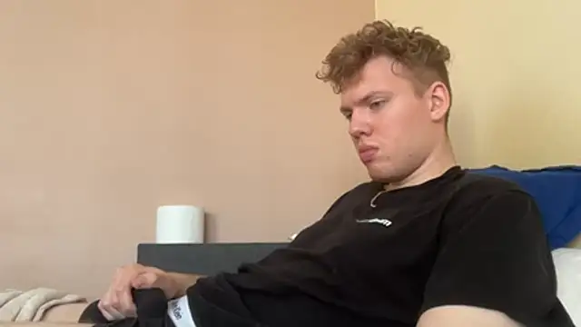 sexybooii6968 online show from 11-02-25, 12:10