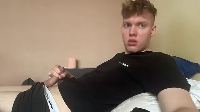 sexybooii6968 online show from 06-04-26, 09:58
