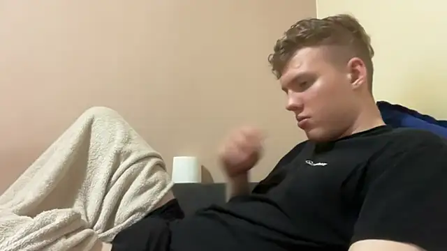 sexybooii6968 online show from 10-24-25, 04:39