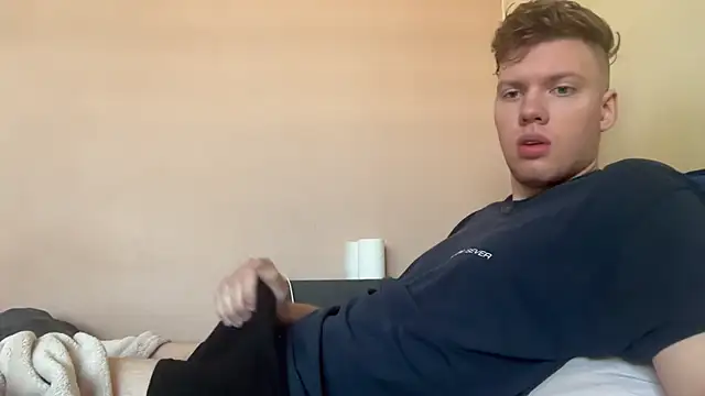 sexybooii6968 online show from 10-08-25, 08:49