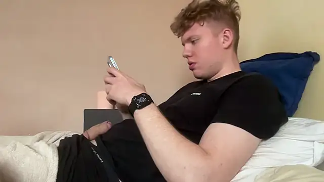 sexybooii6968 online show from 06-17-26, 10:25