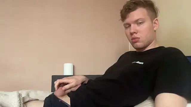 sexybooii6968 online show from 10-26-25, 10:59