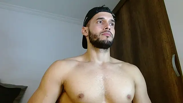 Noah jhonsonn online show from 04-08-26, 05:03