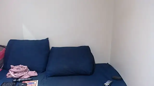 xGIANTEBONY30x online show from 05-08-26, 05:33