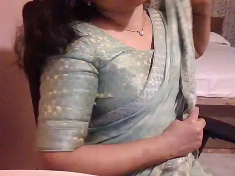 Pinky 4 online show from 11-13-25, 05:06