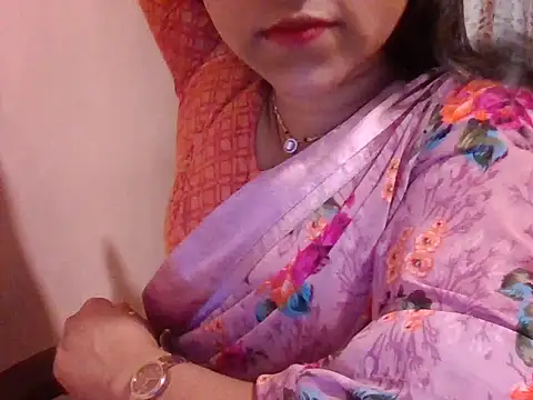 Snapshot of Pinky_4 chatting on 06-02-26, 06:13 Pinky 4 online show from 06-02-26, 06:13