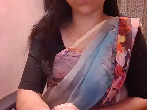 Snapshot of Pinky_4 chatting on 06-03-26, 02:07 Pinky 4 online show from 06-03-26, 02:07