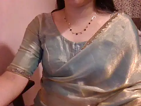 Snapshot of Pinky_4 chatting on 06-06-26, 05:40 Pinky 4 online show from 06-06-26, 05:40