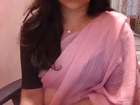 Snapshot of Pinky_4 chatting on 06-04-26, 07:02 Pinky 4 online show from 06-04-26, 07:02