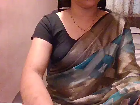 Snapshot of Pinky_4 chatting on 07-02-26, 10:54 Pinky 4 online show from 07-02-26, 10:54