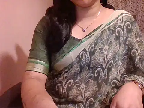 Pinky 4 online show from 01-17-26, 02:42