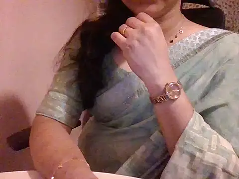 Pinky 4 online show from 04-26-26, 02:36