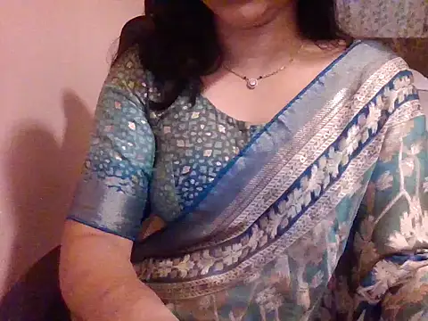 Pinky 4 online show from 11-02-25, 01:43