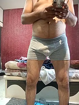 Snapshot of hornydick4you chatting on 12-02-25, 05:20 hornydick4you online show from 12-02-25, 05:20