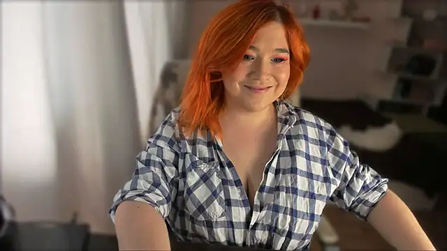 Snapshot of Vi-Vixen chatting on 05-02-26, 12:21 Vi-Vixen online show from 05-02-26, 12:21