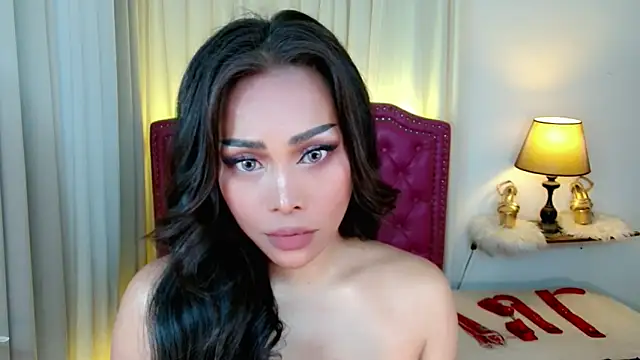 DreamLADYBOY online show from 05-21-26, 05:43