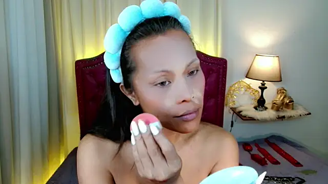 DreamLADYBOY online show from 06-05-26, 12:04