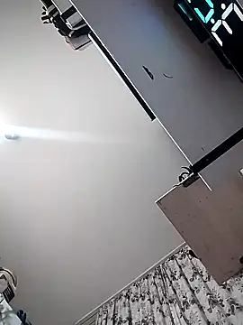 Baumhackel online show from 04-04-26, 01:56