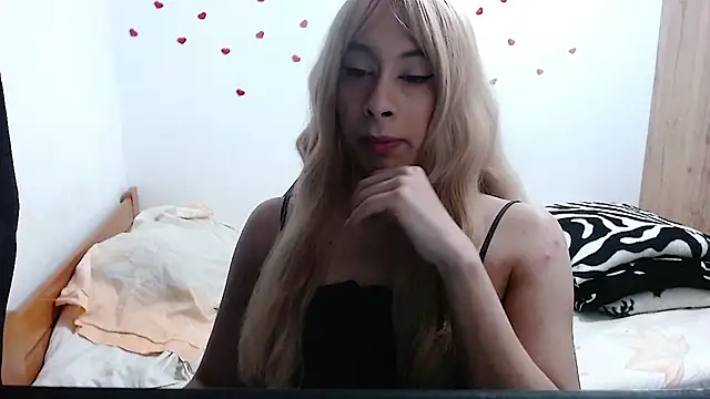 OriannaDomenechi online show from 12-29-24, 12:20