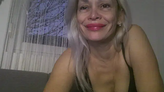 EvaaMina online show from 12-14-25, 03:17