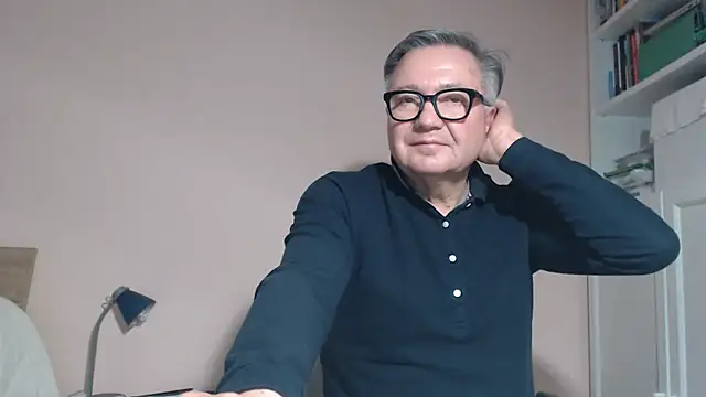 YOU6me online show from 03-15-26, 04:58