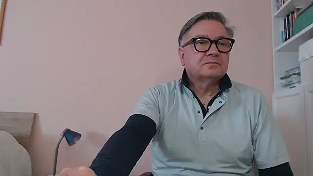 YOU6me online show from 03-12-26, 09:24