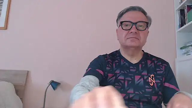 YOU6me online show from 02-12-26, 08:58