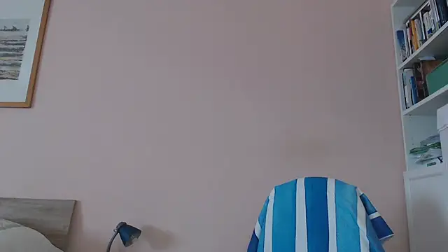 YOU6me online show from 04-23-26, 07:04