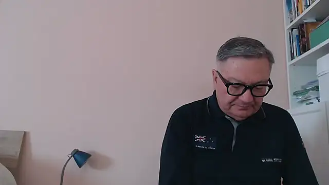 YOU6me online show from 04-14-26, 06:40