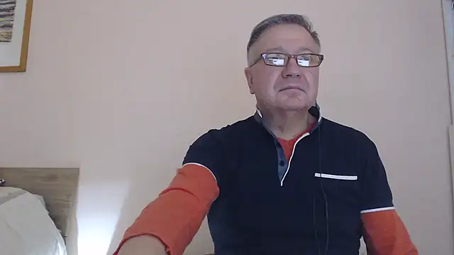 YOU6me online show from 11-21-25, 05:23