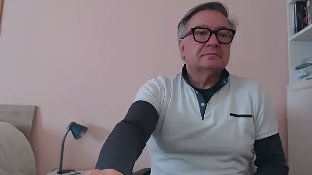 YOU6me online show from 02-05-26, 08:54