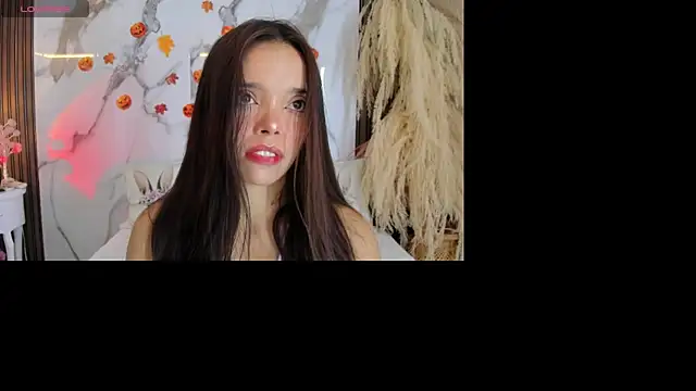 hannahill69 online show from 10-23-25, 05:06