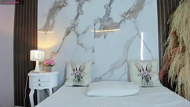 hannahill69 online show from 03-03-26, 04:41