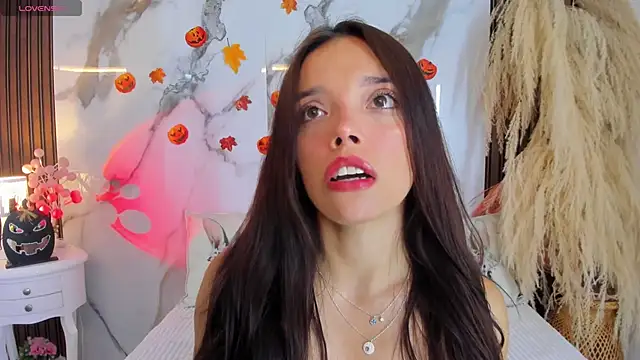 hannahill69 online show from 10-22-25, 04:56